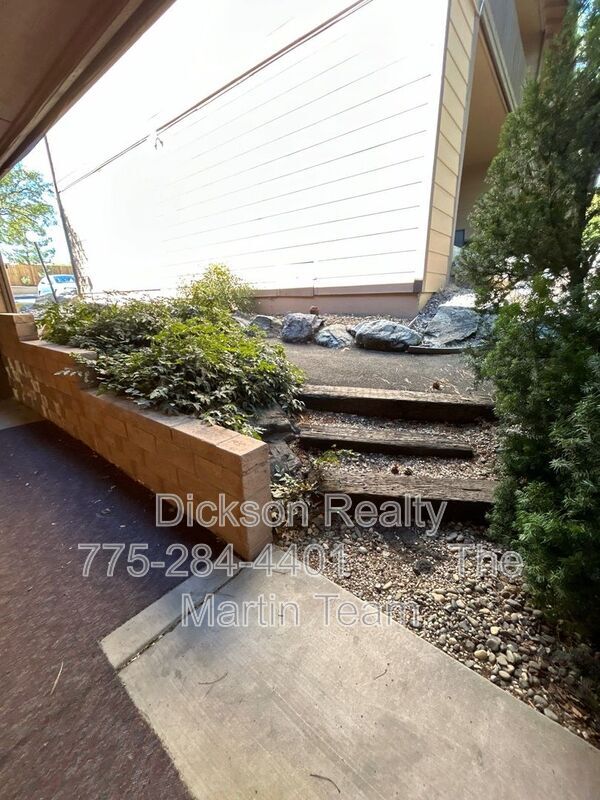 Building Photo - 2904 Tierra Verde W