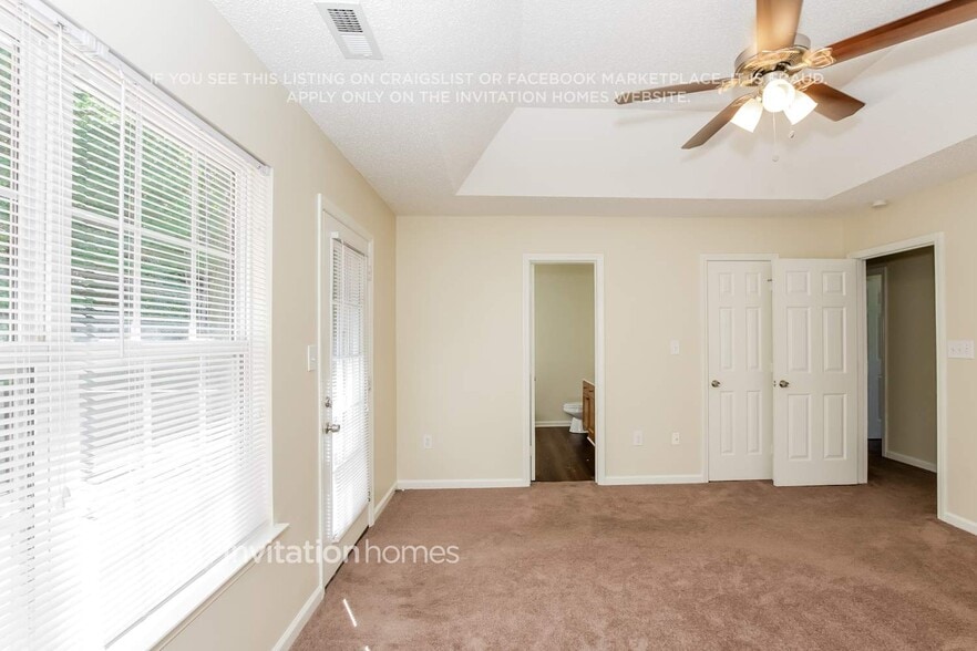 Building Photo - 216 Bradford Glyn Dr