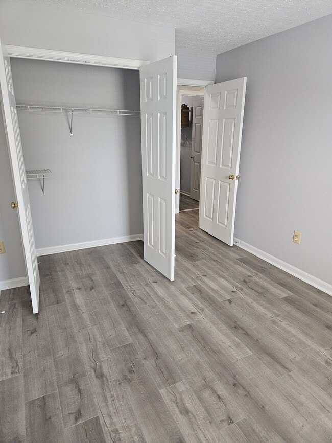 Building Photo - 5309 Regal Ct