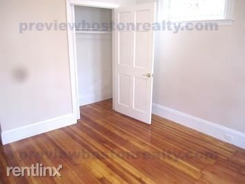 Building Photo - 115 Browne St