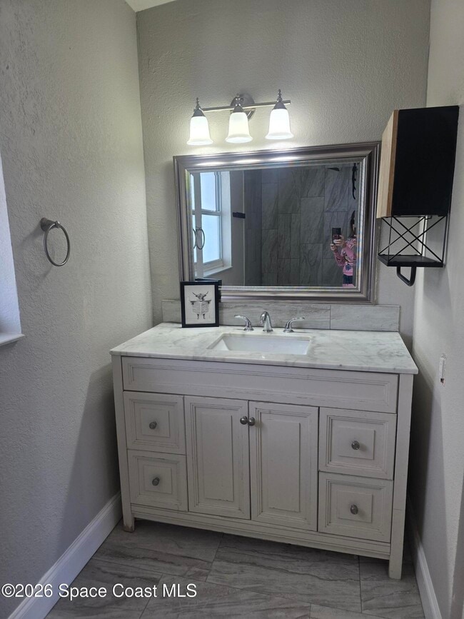 Building Photo - 910 S Orlando Ave