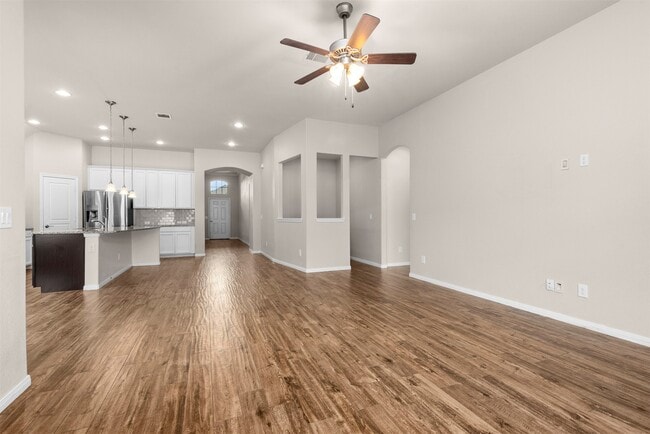 Building Photo - 15706 Summer Maple Trl