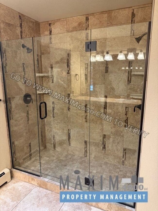 Building Photo - 3530 Ponderosa Way