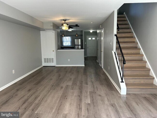 Building Photo - 29 Ramsgate Ct