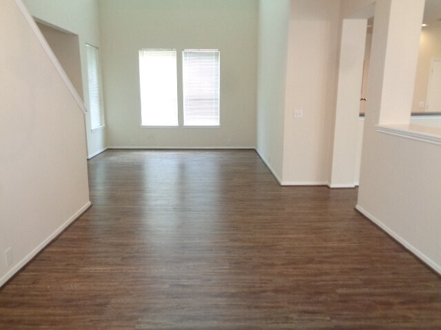 Building Photo - 2831 Feather Green Trail