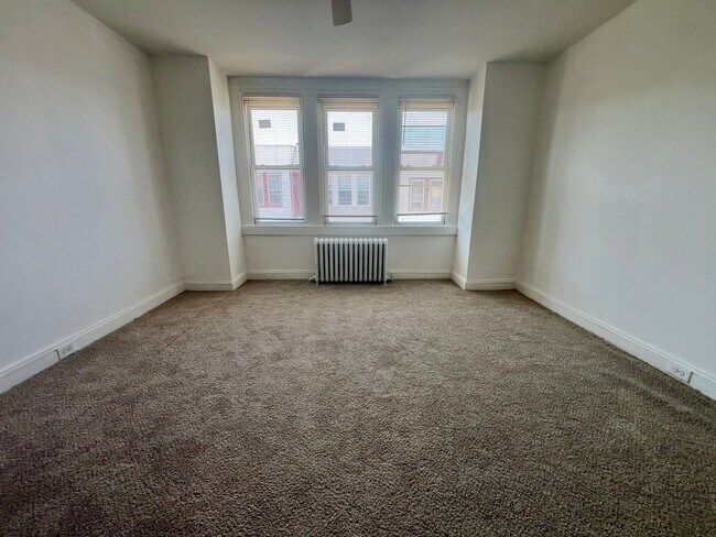 Building Photo - Gorgeous 3-Bedroom Townhome in Allegheny West! Available NOW!