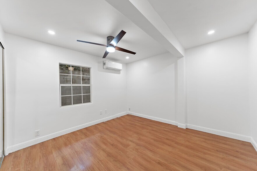 Building Photo - 1818 Wollam St