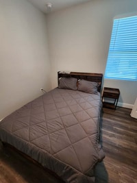 Building Photo - 817 Seabold Ave NW