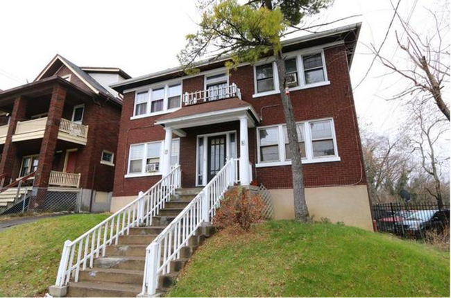 Building Photo - 5 E Mitchell Ave