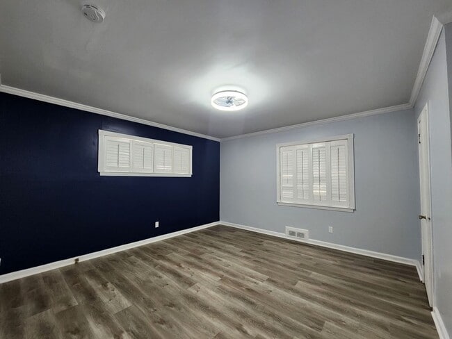 Building Photo - 2 Bedroom 2.5 Bath Home MINS FROM LENOX SQUARE MALL!