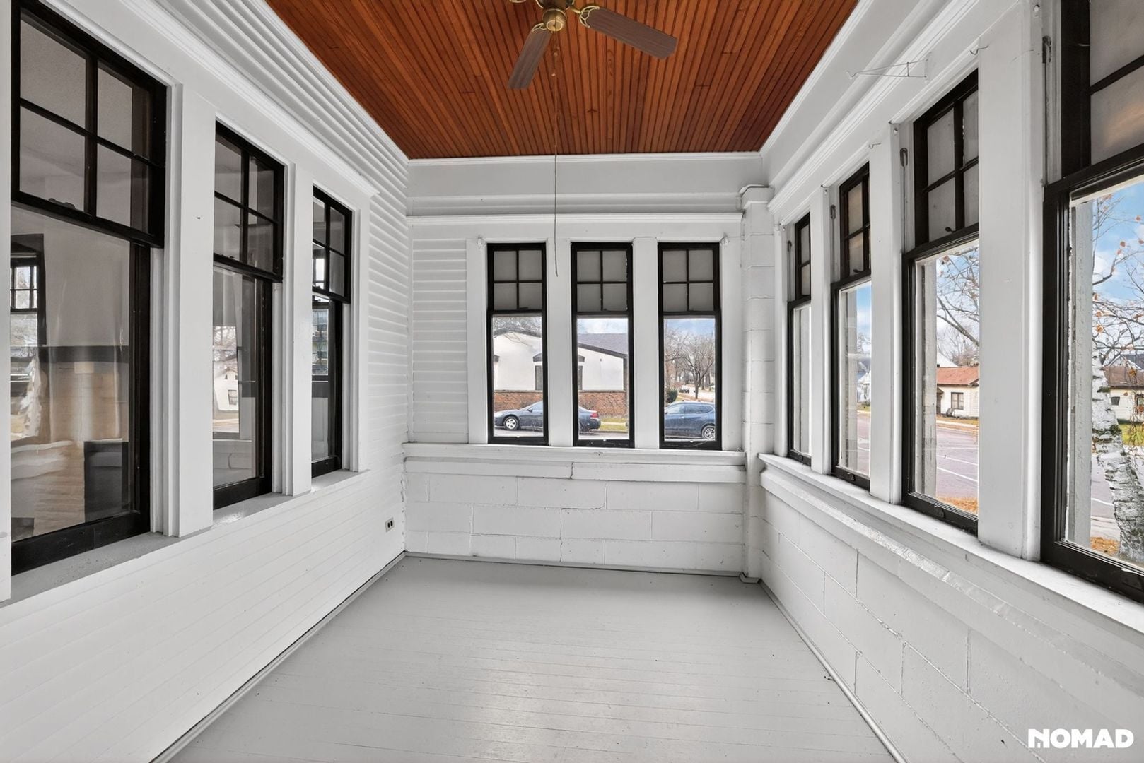 Building Photo - 329 S 2nd St