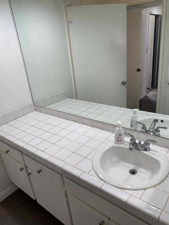 Building Photo - 4024 Crystal Dawn Ln