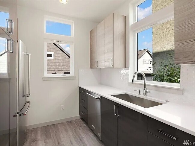 Building Photo - 2212 NW 59th St
