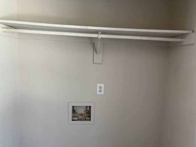 Building Photo - 2/2.5 Two-story Stonegate Townhome