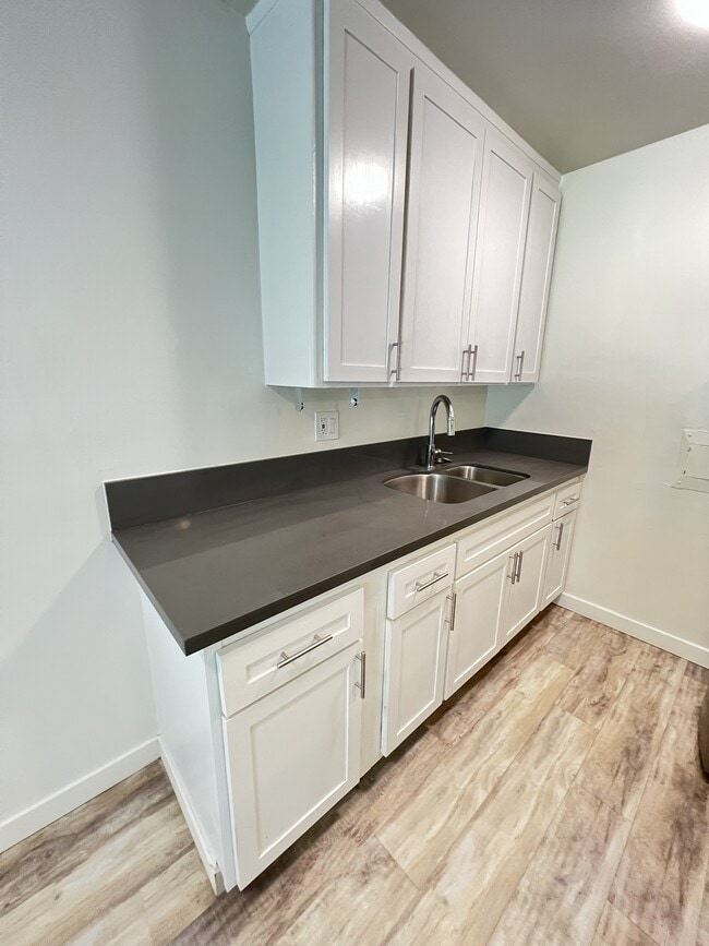 Interior Photo - Navy Street Apartments