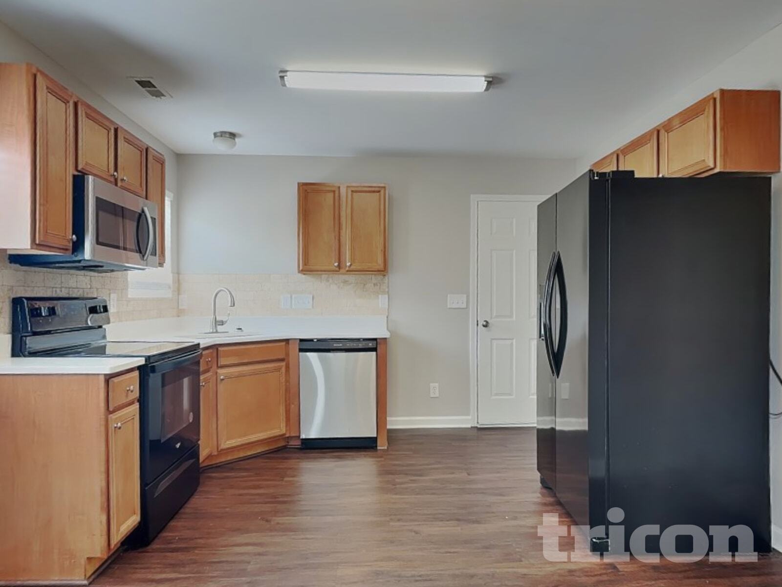 Building Photo - 2004 Blue Rock Ct