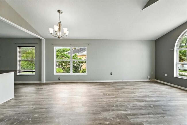 Building Photo - 1725 Bondurant Way