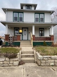Building Photo - 3 Bedroom, 2 Bath w/Full Finished Basement and Lots of Charm