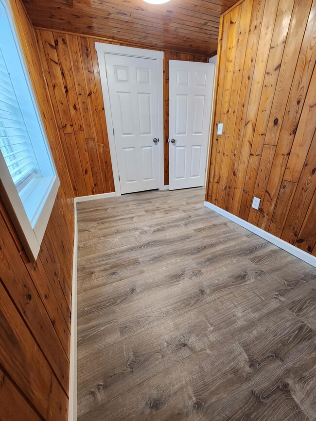 Upstairs Bedroom 2 - 212 McKinley Ave