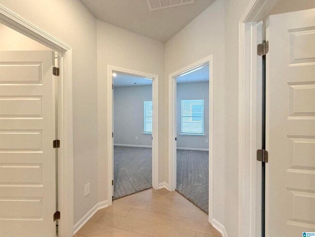 Building Photo - 14707 Mountain Strm Dr