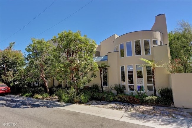 Primary Photo - 4 br, 3.5 bath House - 1048 14th St