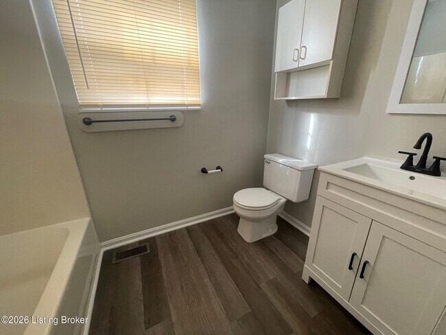 Building Photo - 430 Joy Ave