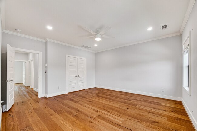 Building Photo - 935 Bunton St