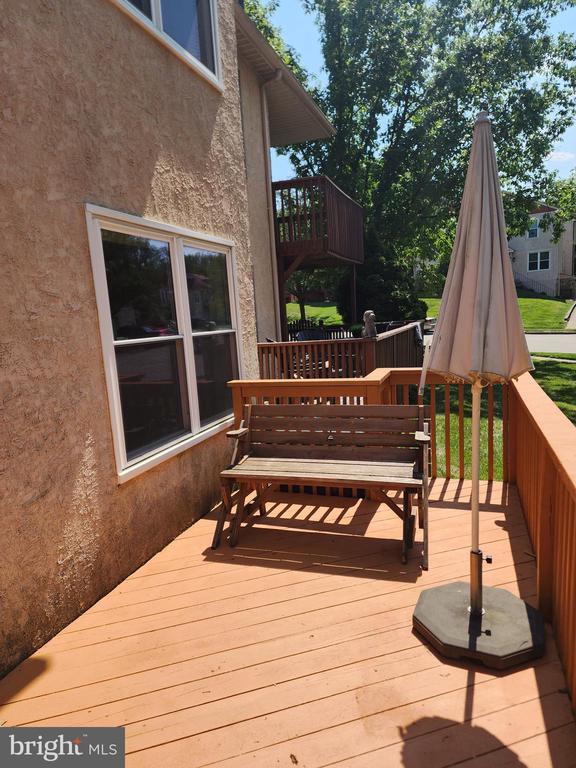 Building Photo - 25 Forsythia Ct