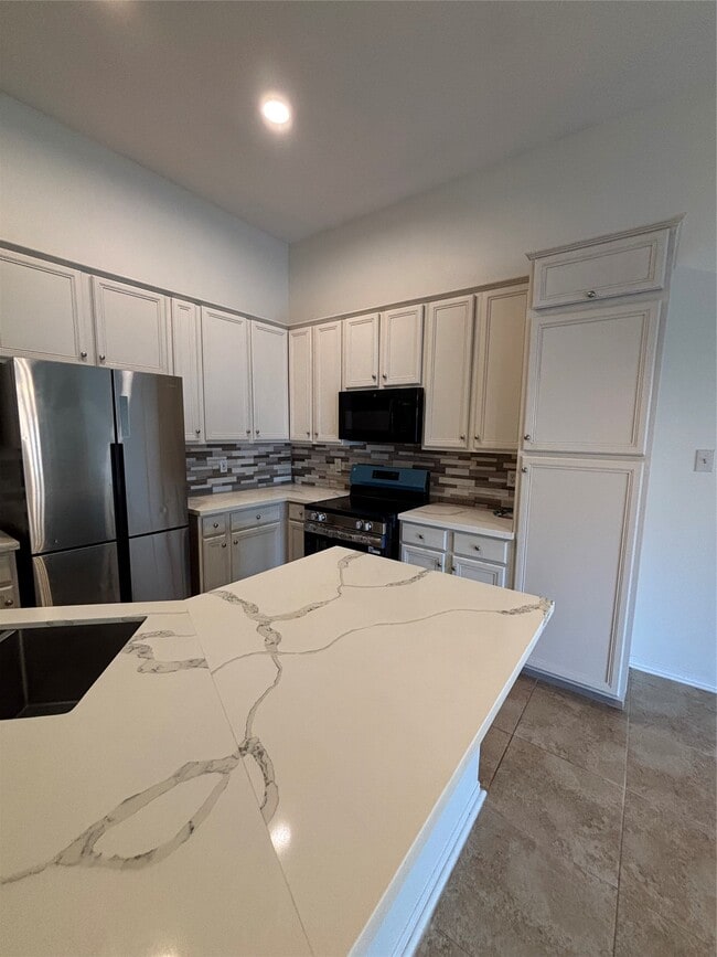 Building Photo - 10735 Norchester Village Dr