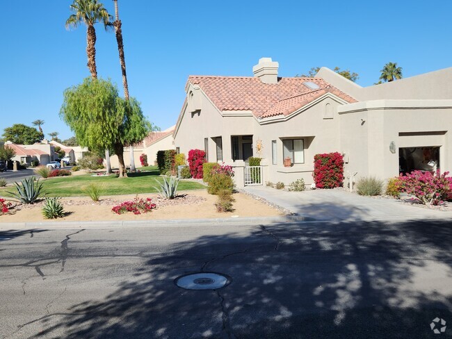 Building Photo - 41705 Palmetto Ln