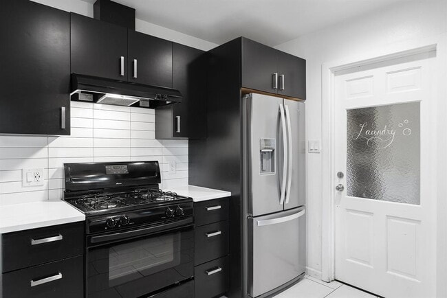 Building Photo - 508 Harway Ct