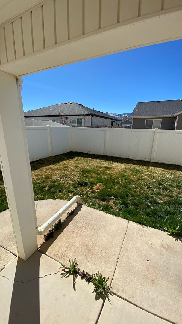 Building Photo - Move-in Bonus!! 3 bed -2.5 bath Twin Home