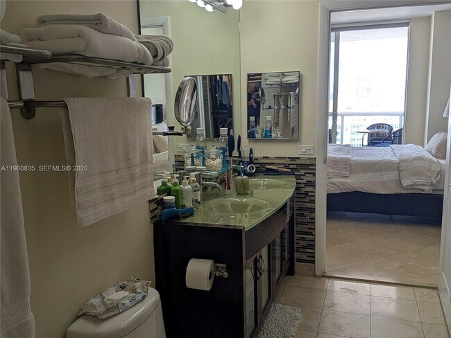 Building Photo - 6365 Collins Ave