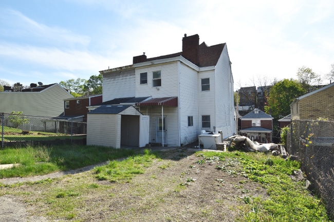 Building Photo - 4229 Haldane St