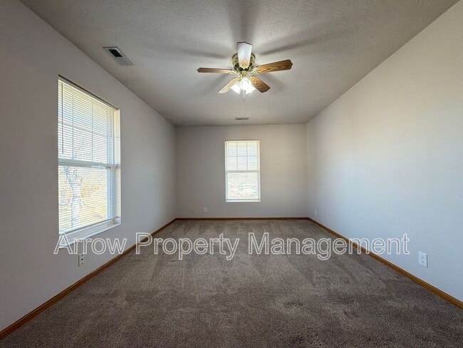 Building Photo - 1660 Swanson Dr