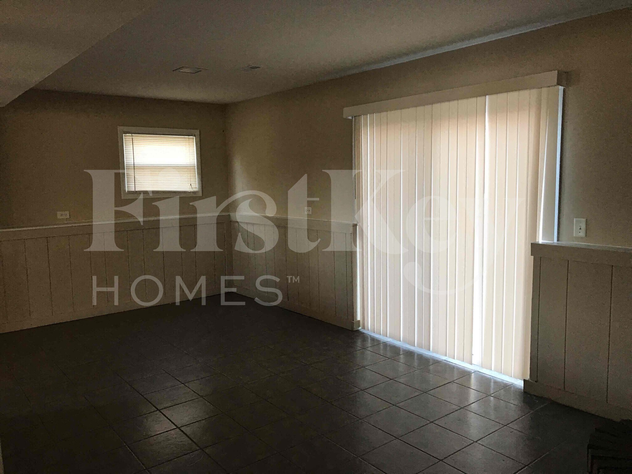 Building Photo - 752 W Hawley St