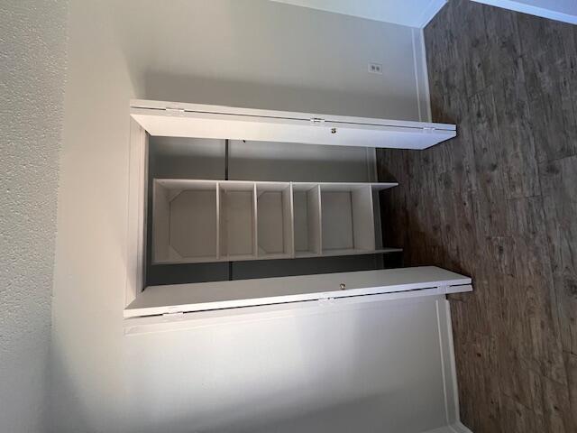 Building Photo - 1925 Esplanade St