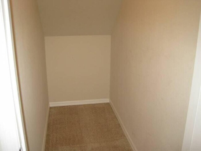 Building Photo - 225 Southern Pecan Cir