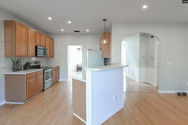 Building Photo - 101 Water Hickory Way