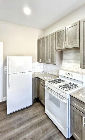 Building Photo - 7621 Virginia Ave