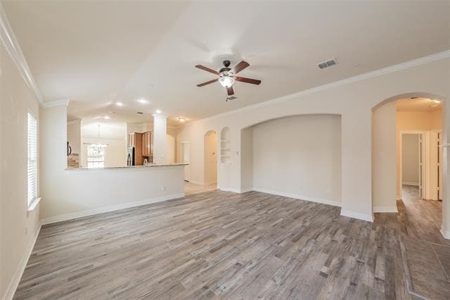 Building Photo - 1313 Catbird Dr