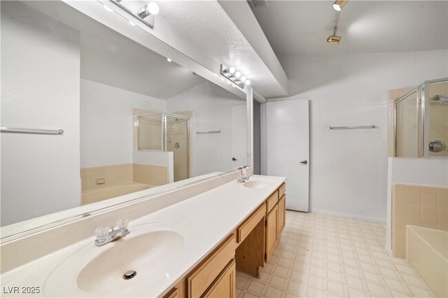 Building Photo - 362 Dooley Dr