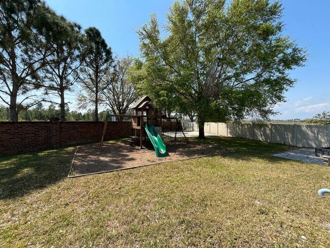 Building Photo - 13110 Moss Park Ridge Dr