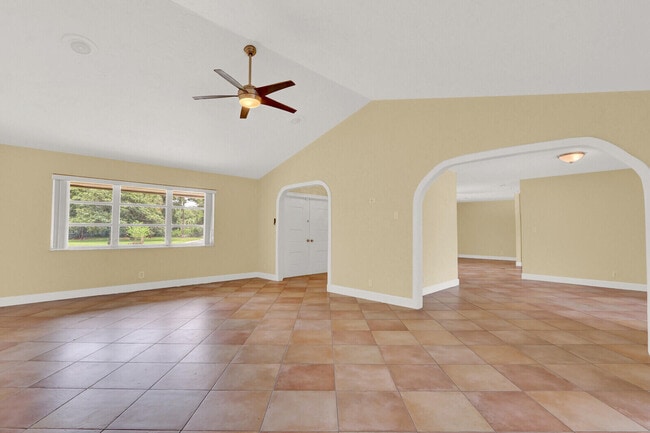 Building Photo - 4529 Square Lake Dr