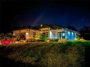 Building Photo - 1432 Nabatoff St