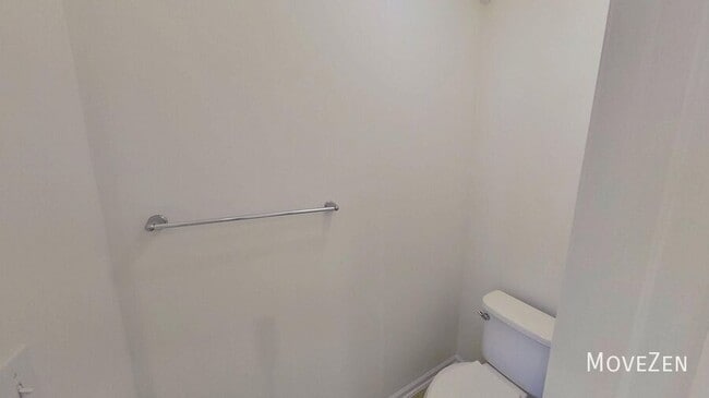 Building Photo - 1728 Shady Oaks Dr