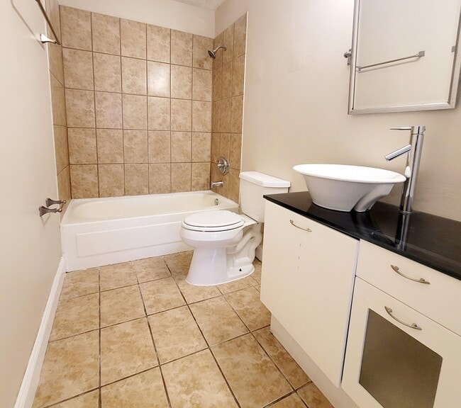 Building Photo - 3421 NW 44th St