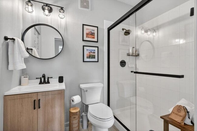 Building Photo - 150 Cat Rock Ln