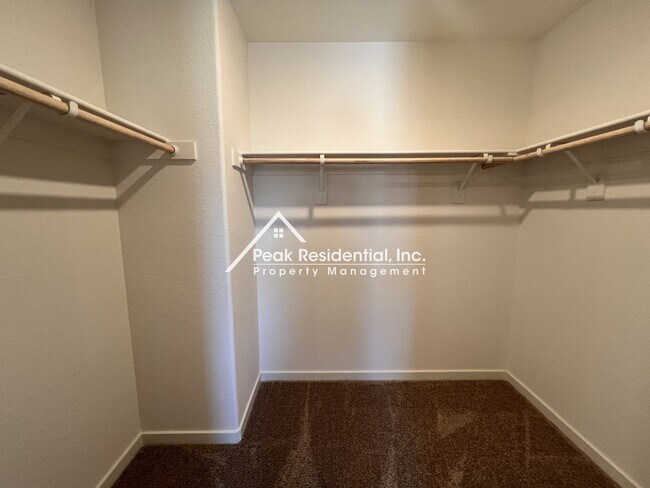 Building Photo - 2973 Bowery Ln