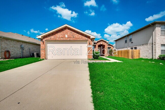 Building Photo - 752 Vista Verde Dr